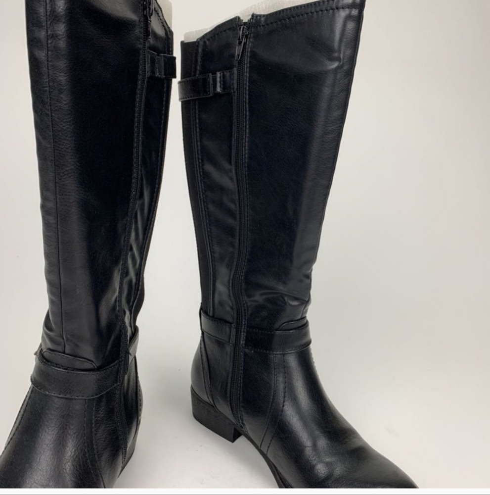 Women's Baretraps Tommy Style Riding Boot Size 9 Wide - New in Box - Black!
